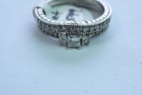 14KT GOLD DIAMOND SET 5.5 GTW, $1599.00 RETAIL VALUE, SIZE 6 1/4