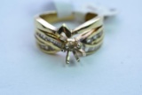 14KT GOLD & DIAMOND RING 6.8 GTW, $1295.00 RETAIL VALUE, SIZE 6