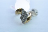 10KT GOLD & DIAMOND RING 1/2 CT DIAMOND TW, 4.5 GTW, $750.00 RETAIL VALUE, SIZE 6