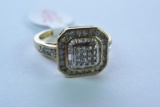 10KT GOLD & DIAMOND RING 3.2 GTW, $699.00 RETAIL VALUE, SIZE 7