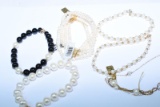 8-PEARL BRACELETS 14KT CLASP