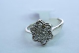 14 KT GOLD & DIAMOND RING 2 GTW, $619.00 RETAIL VALUE , SIZE 5 3/4
