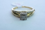 10 KT GOLD & DIAMOND RING 3.7 GTW, $899.00 RETAIL VALUE , SIZE 10 1/4