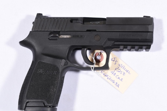 SIG SAUER P250, SN EAK211632