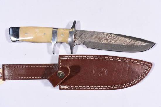KNIFE WITH LEATHER SHEATH