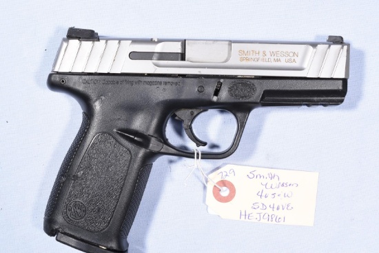 SMITH WESSON SD40VE, SN HEJ9861
