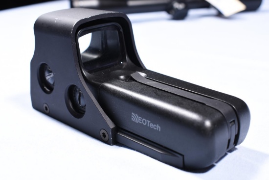 EOTECH RED DOT SIGHT W/NIGHT VISION MODE