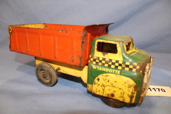 WYANDOTTE DUMP TRUCK, 11 IN LONG