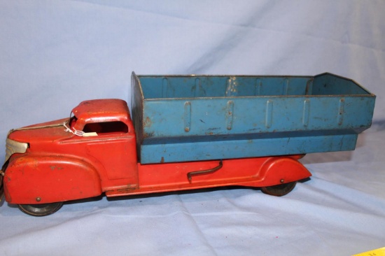 UNKNOWN MAKER GRAIN DUMP TRUCK,. 21 IN LONG