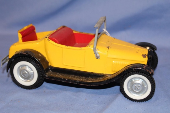 NYLINT CAR, 10,5 IN LONG