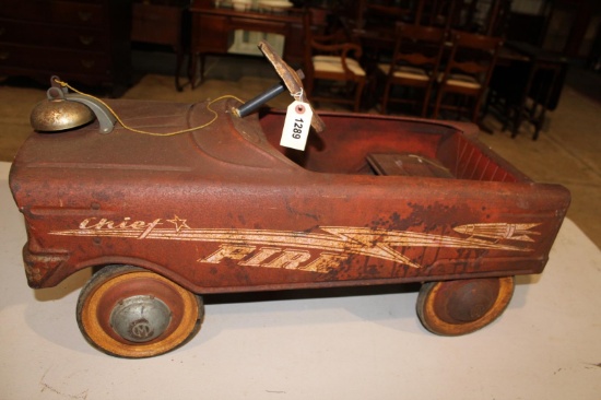 MURRAY FIRE CHIEF PEDAL CAR