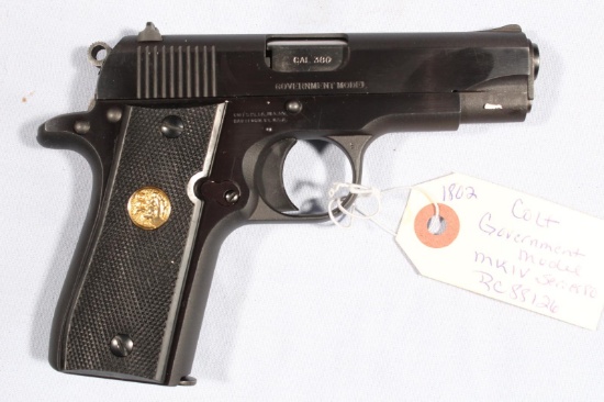 COLT GOVERNMENT MODEL, MK IV SERIES 80, SN RC88126