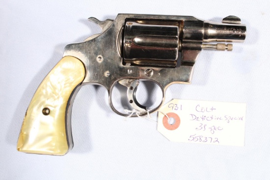 COLT DETECTIVE, SN 558372,