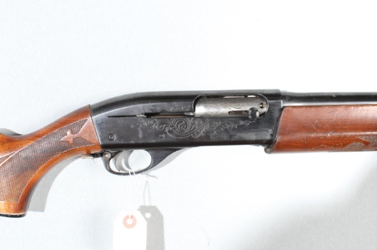 REMINGTON 1100, SN M692896V,