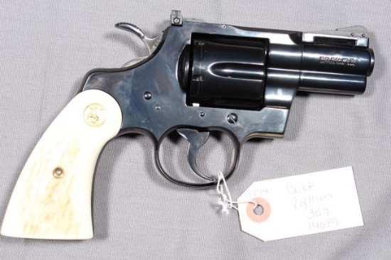 COLT PYTHON SN 14689,