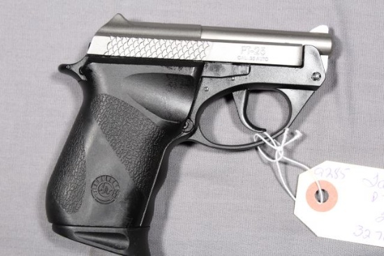 TAURUS PT-25, SN 32766Z,