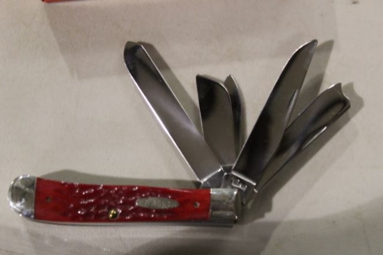 CASE 5 BLADE TRAPPER