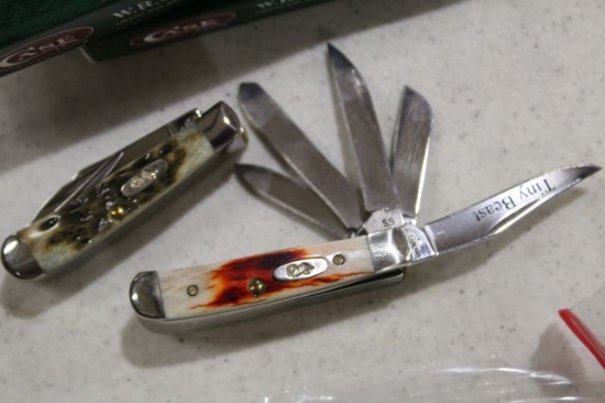 CASE TINY BEAST RED STAG & OLV GREEN