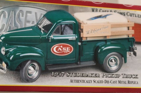 CASE 1947 STUDDEBAKER PICKUP TRUCK WITH KNIFE
