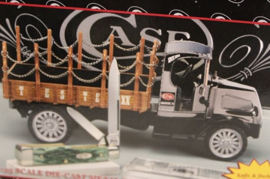 CASE 1918 MACK AC BULLDOG TRUCK & KNIFE