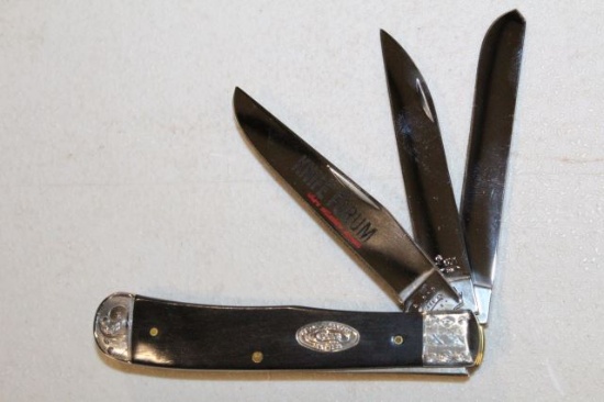 CASE COLLECTORS CLUB KNIFE FORUM TRAPPER EBONY