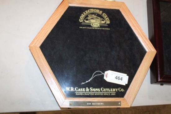 CASE COLLECTORS CLUB DISPLAY  NO KNIVES