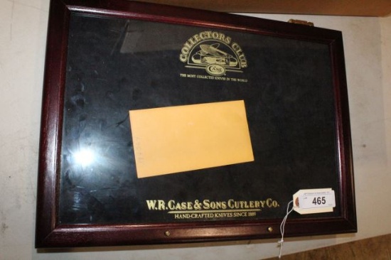 CASE COLLECTORS CLUB DISPLAY NO KNIVES
