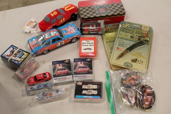 BOX LOT MISC NASCAR KNIVES, CARDS, BELT BUCKELS,