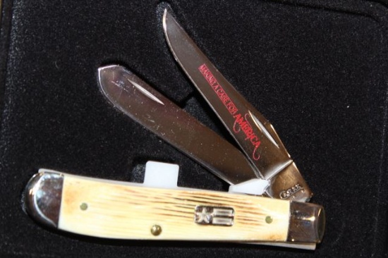 CASE MINI TRAPPER MAKING A CASE FOR AMERICAN