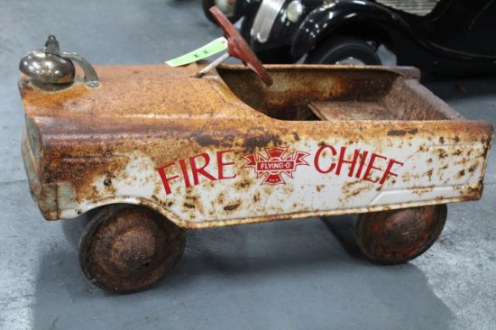 WHITE FIRE CHIEF PEDAL CAR
