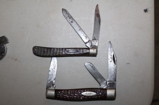 2 CASE KNIVES 8 DOT & 6 DOT
