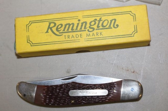 REMINGTON 1990 KNIFE ONE OF A GRAND W/BOX