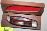 CASE BUFFALO 10 DOT KNIFE IN WOOD BOX