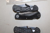 3 MISC KNIVES (2 CAMILLUS)