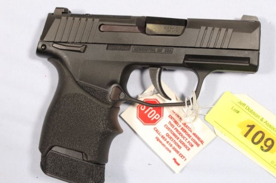 SIG SAUER P365, SN 66F263680,