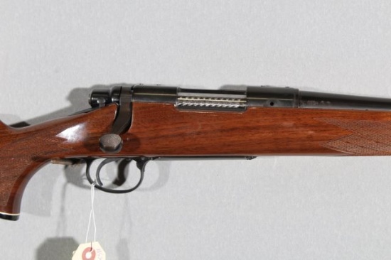REMINGTON 700, SN B6682253,