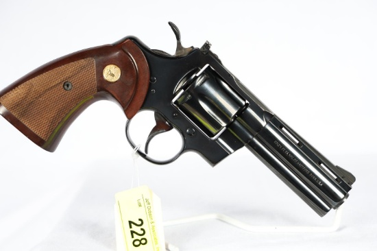 COLT PYTHON, SN E52663,