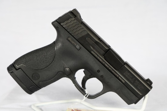 SMITH WESSON M&P40 SHIELD, SN HRU2879,