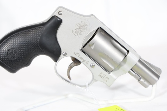 SMITH WESSON 642-2 AIRWEIGHT, SN DNZ1088,