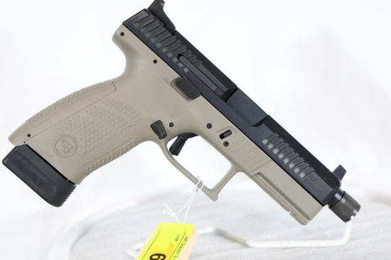 CZECH CZ P-10C, SN C683307,