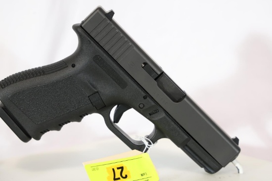 GLOCK 19, SN XTY549,