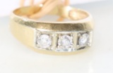 14KT GOLD & DIAMOND MENS RING