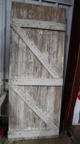 BARN DOOR 3 FT X 7 FT 7 IN