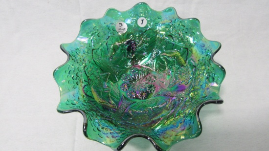 Fenton em green Lions ft'd ruffled bowl