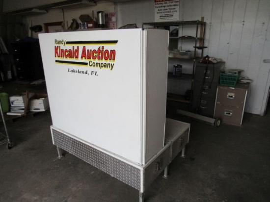 Yoder Brothers deluxe portable podium and auction block