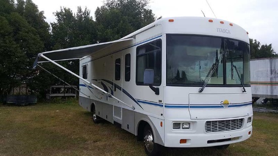 2004 Winnebago 30' Class A Motorhome