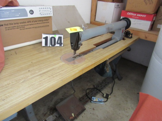 Long arm Chandler quilting sewing machine with table  220 v  3 ph motor