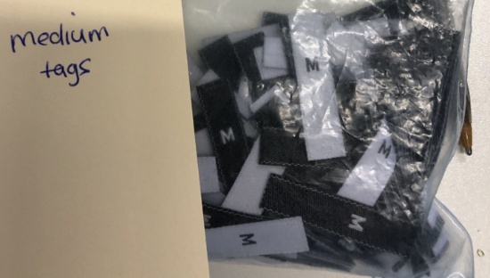 Medium Tags package of 100