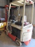 Nissan elecric forklift 4000 lb capacity