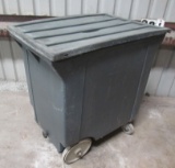 Rubbermaid trash cart